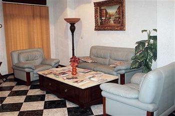Hotel Montparnasse à Oran Extérieur photo