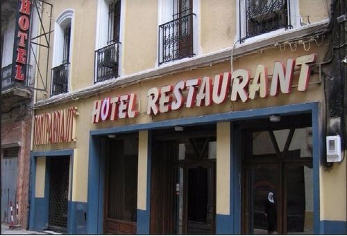 Hotel Montparnasse à Oran Extérieur photo